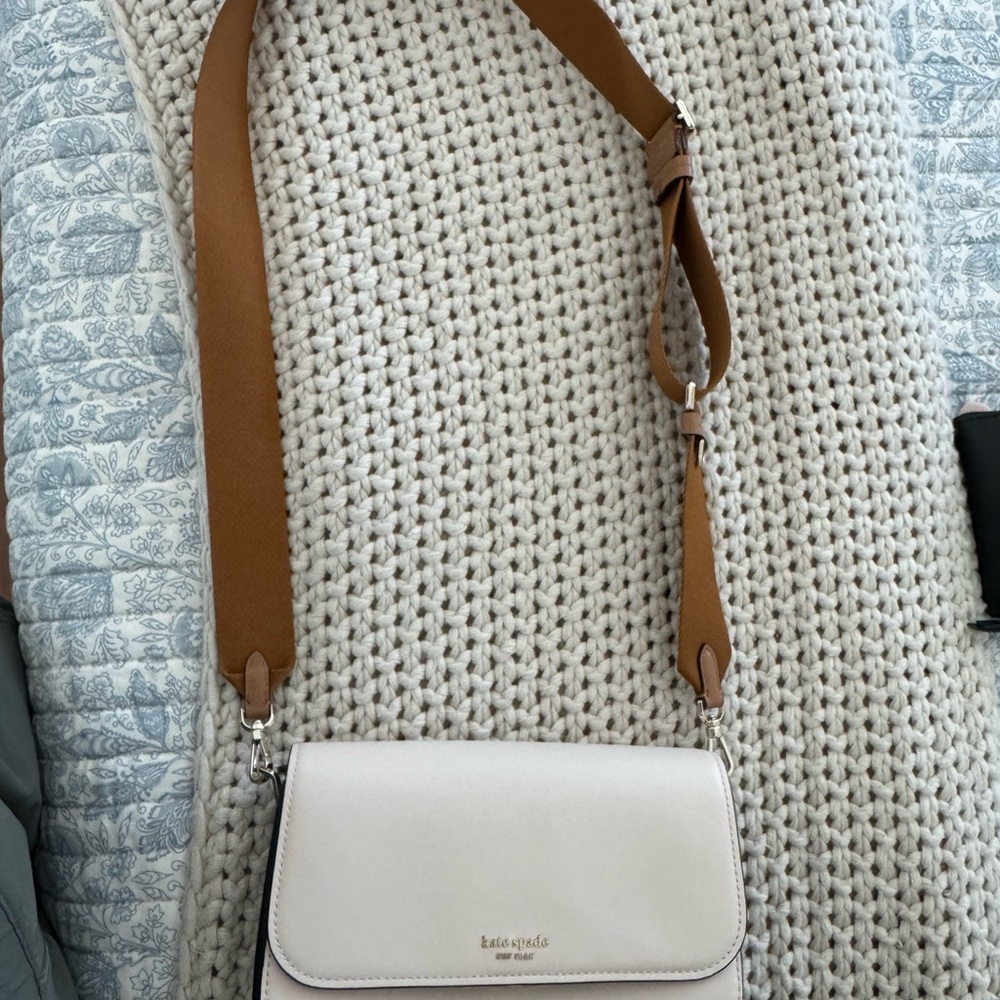 Kate Spade Tan and White Leather Crossbody Bag